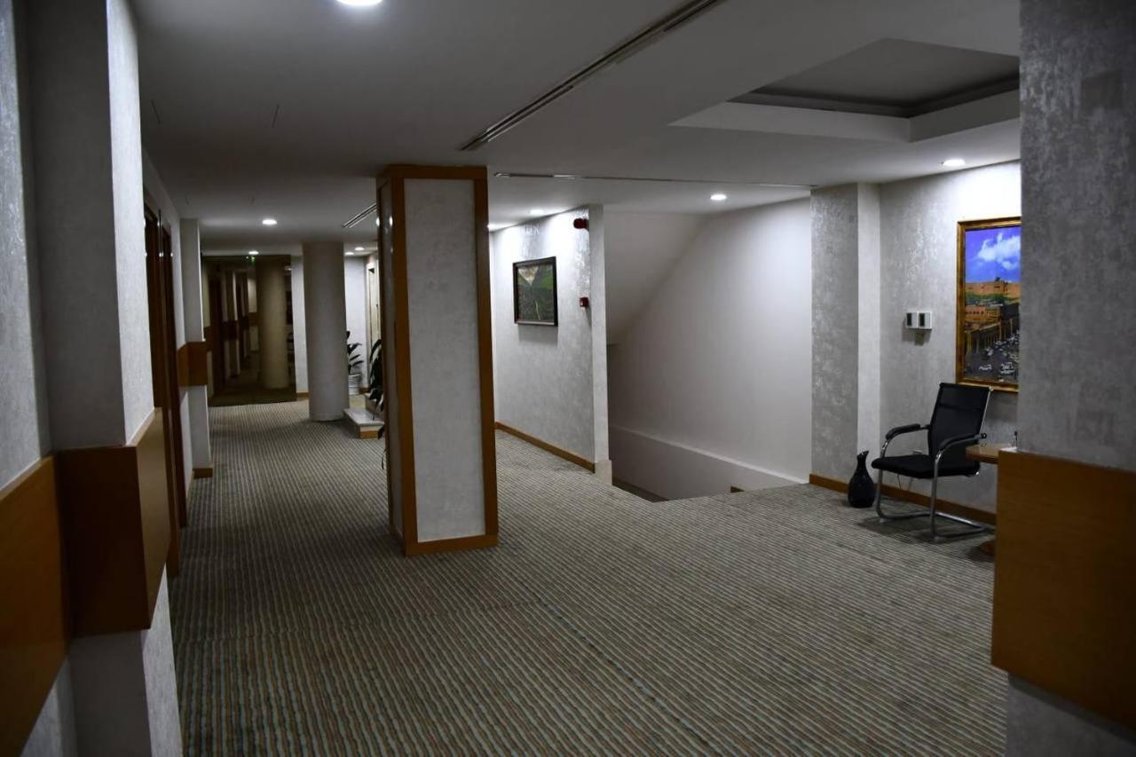Hotel Hilen De Ville Erbil Dış mekan fotoğraf