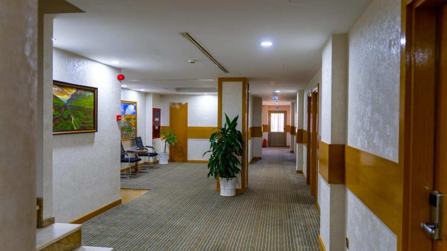 Hotel Hilen De Ville Erbil Dış mekan fotoğraf